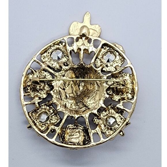 Regal Lion Head Brooch Statement Piece Faux Jewel on Gold Tone Metal - Picture 5 of 5